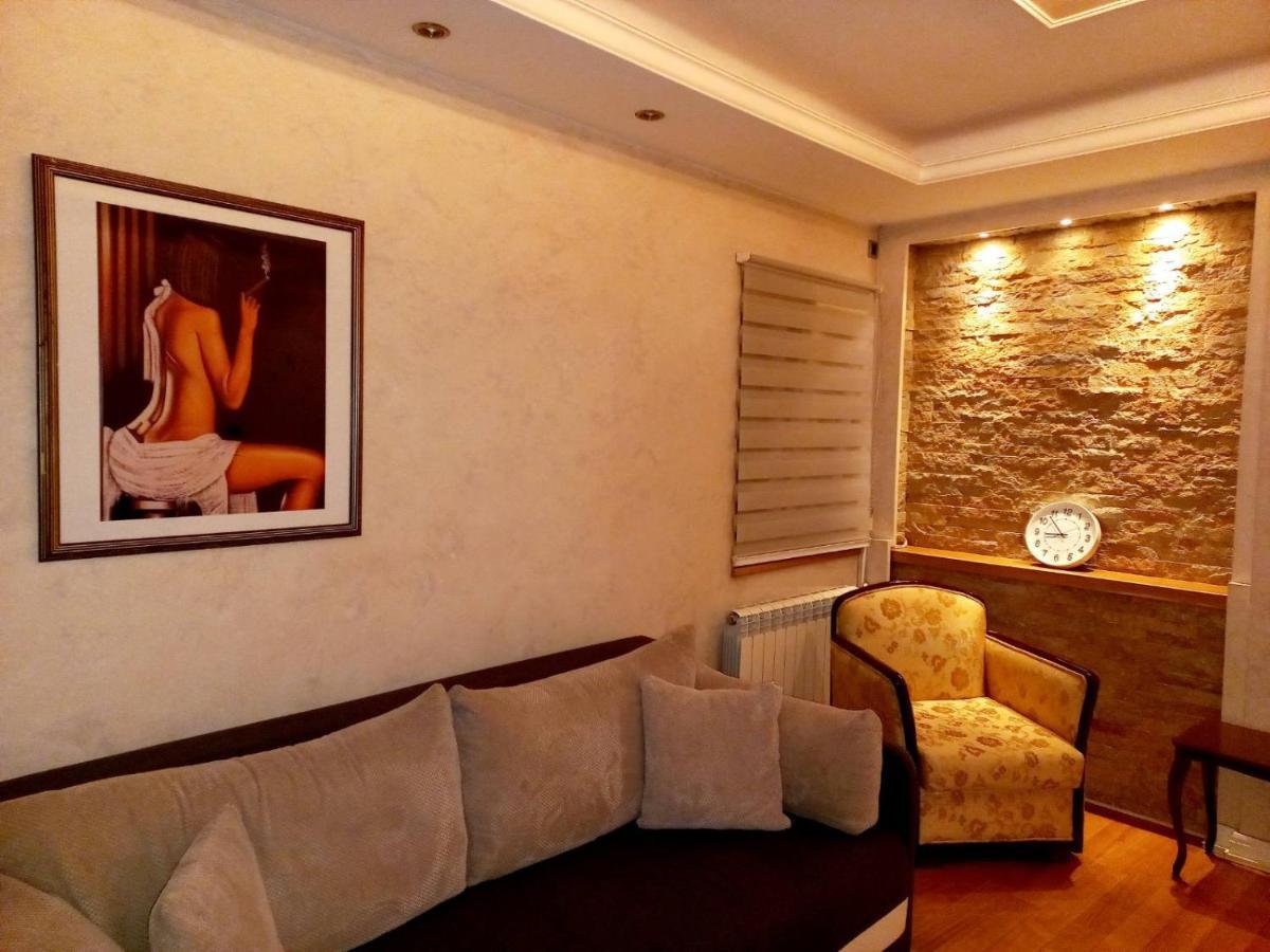 Alex Lux Apartment เบลเกรด ภายนอก รูปภาพ