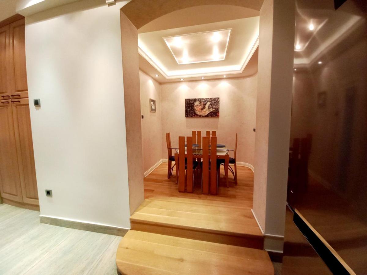 Alex Lux Apartment เบลเกรด ภายนอก รูปภาพ