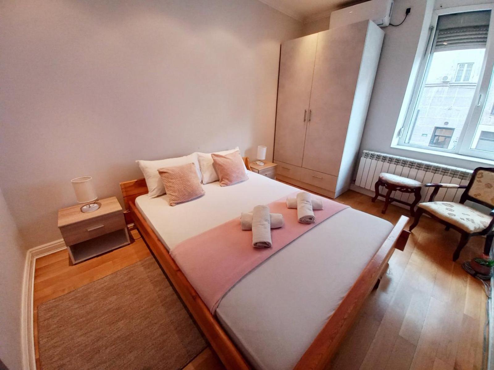 Alex Lux Apartment เบลเกรด ภายนอก รูปภาพ